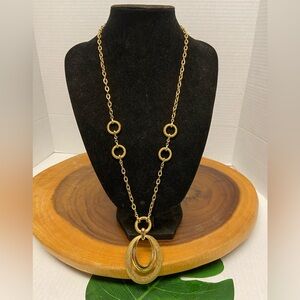 TrifAri Statement Tear Drop Pendant Piece Necklace